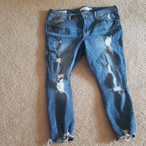 Torrid size 14 destructed ankle skinny jeans